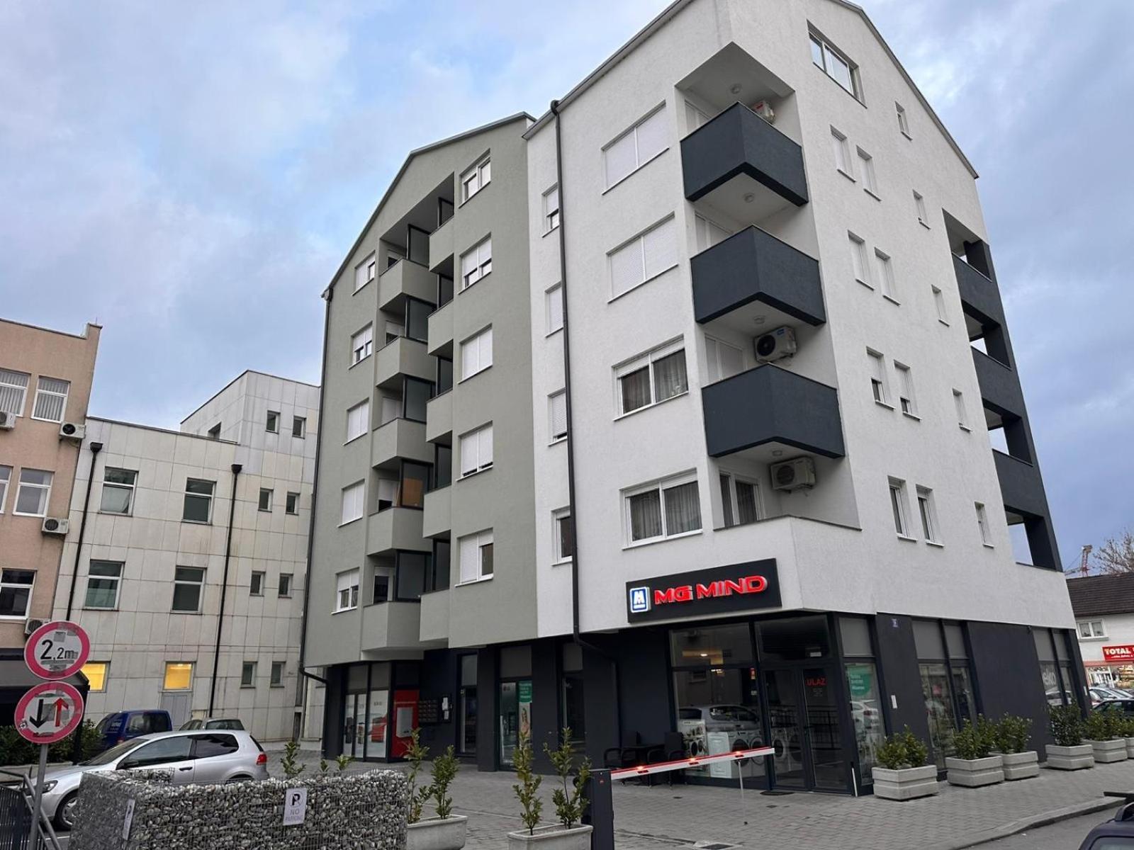 Lux Apartment III Prijedor Exterior foto